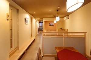 お食事や小宴会にご利用ください お食事や小宴会にご利用ください