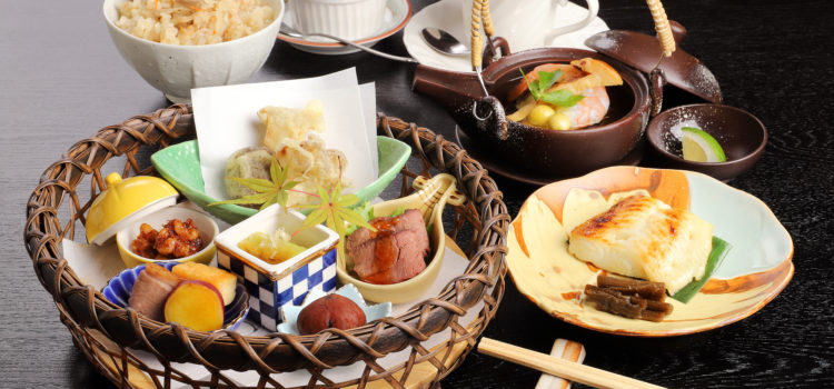 9/12より「秋の味覚御膳」が新たに加わりました! 9/12より「秋の味覚御膳」が新たに加わりました!